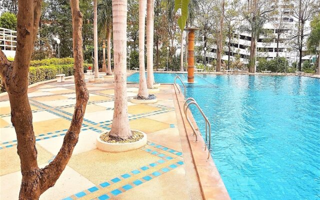 1-bed in View Talay 5D - Sleeps 2 - Close to Beach