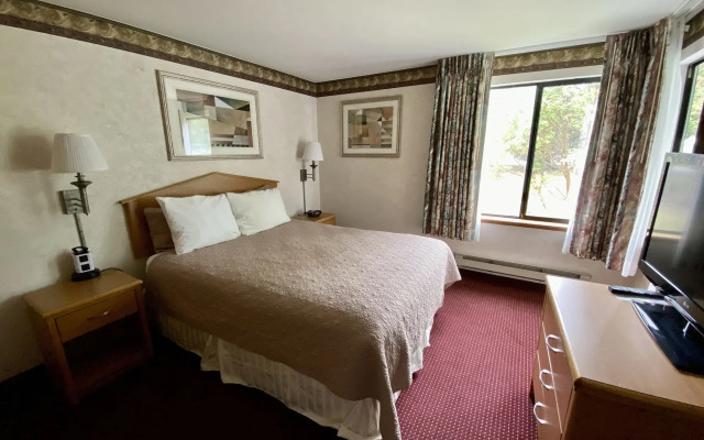 Friday Harbor Suites