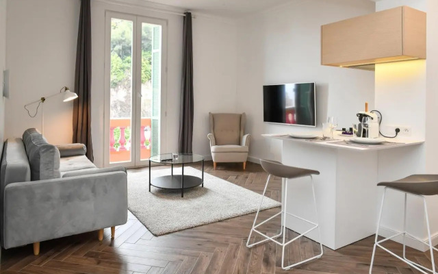 1 bedroom Apartment next to Monaco