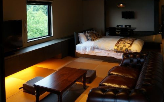 Izukogen Bettei Kuro