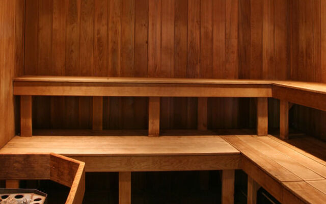 Oak Island Resort & Conference Centre