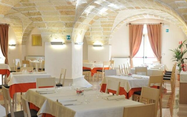 Buongusto Hotel & Restaurant