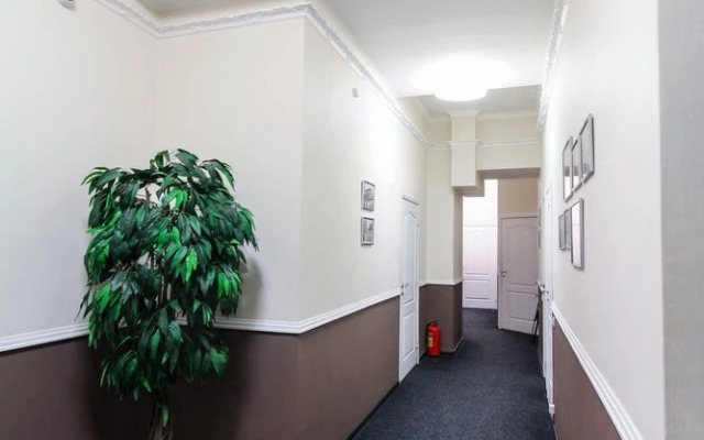 SuperHostel on Vosstaniya 35