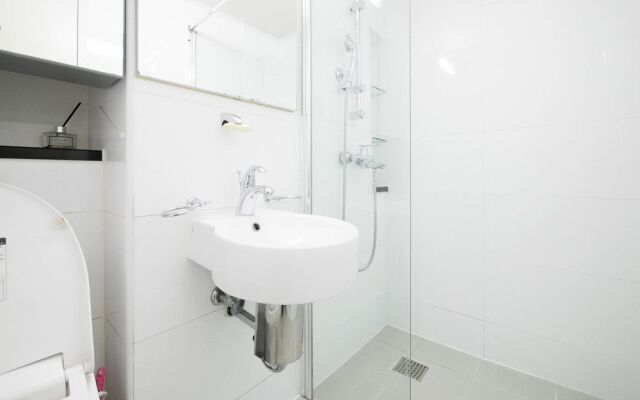 Seoul Station Joey House