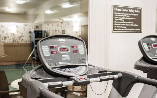 Sleep Inn & Suites Fort Campbell