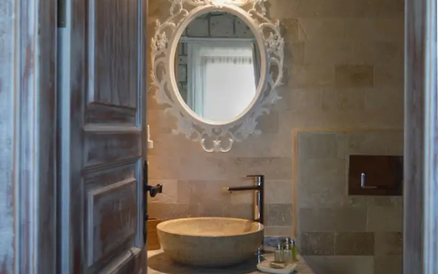 Fehmi Bey Alacati Butik  - Special Class