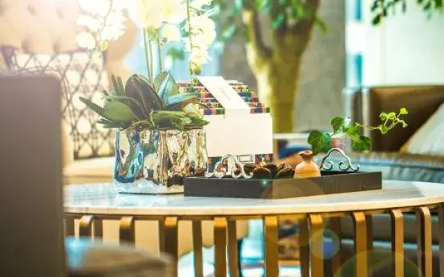 Beautiful Scenery Hotel