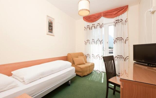 Hotel Garni Lux