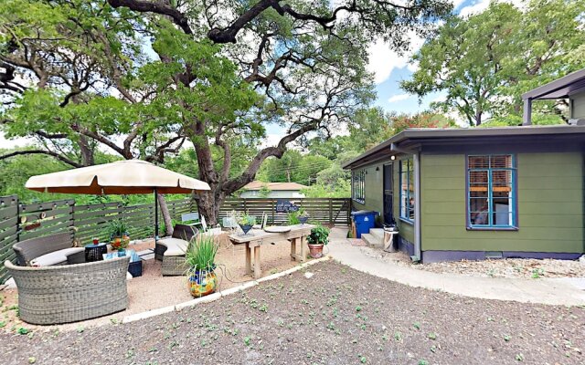 1606 Kenwood Ave Bungalow Bungalow