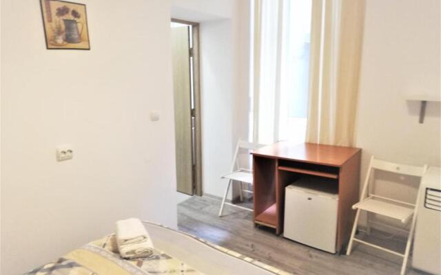 Studio Piata Amzei 1 (8 E)