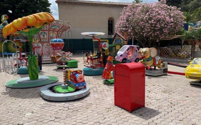 Location saisonnière Menton 50 m des plages