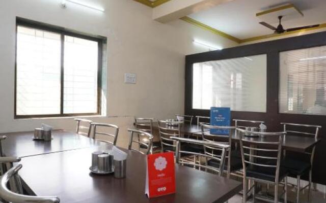 OYO 23422 Hotel Siddharth