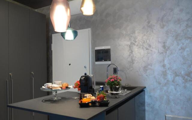 suite28