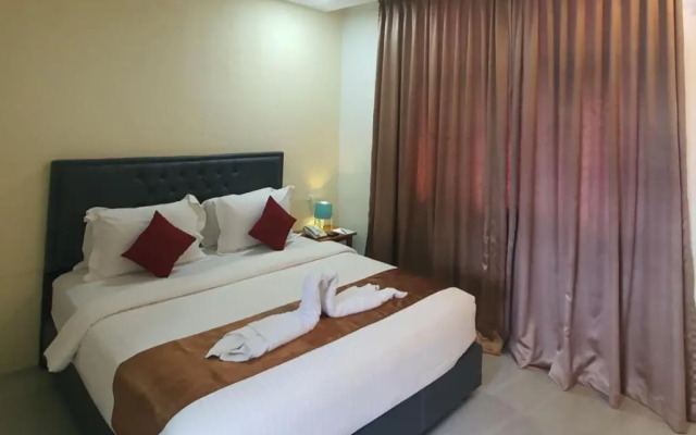 Grand Mahoni Hotel
