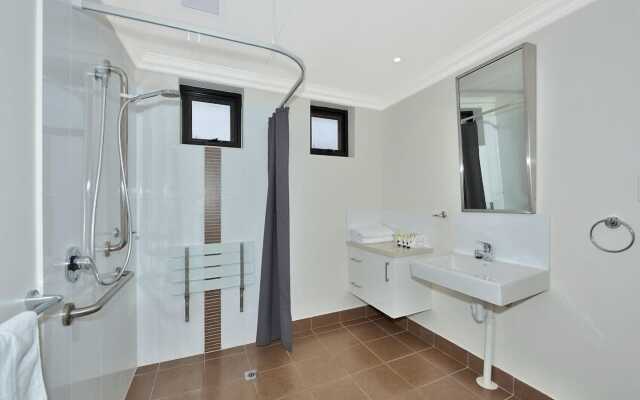Dolphin Quay Apartments