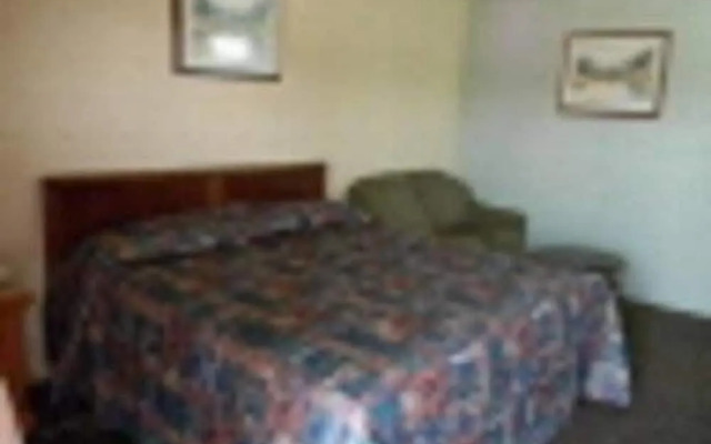 Interstate Inn Express