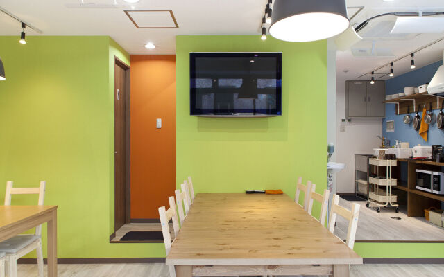 Osaka Guesthouse HIVE