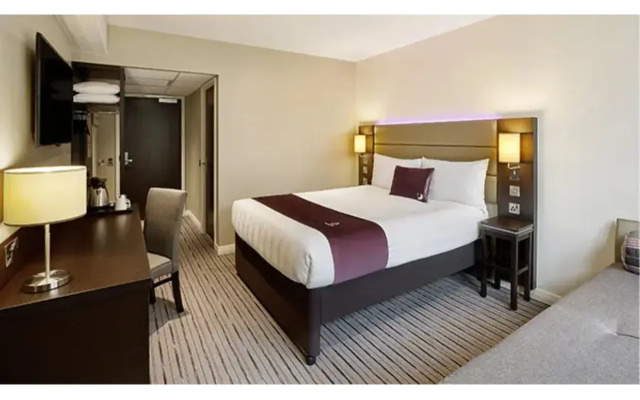 Premier Inn Aberdeen City Centre