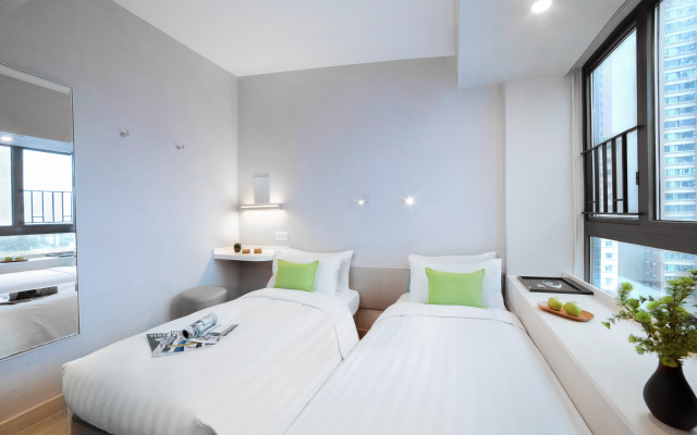 Hotel Ease Mong Kok – Guest Rooms – Hong Kong