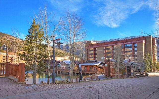 Roomy Condo with Great Amenities - VS438 by RedAwning