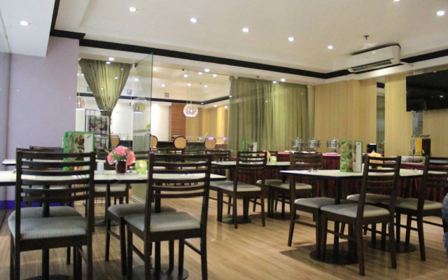 Executive Hotel