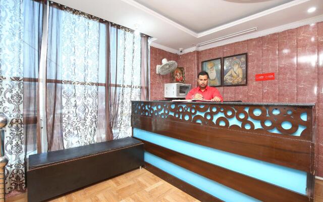 OYO 22534 Hotel Diamond