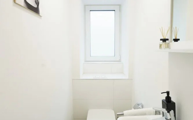 KC Hostings - Prestige Apartments