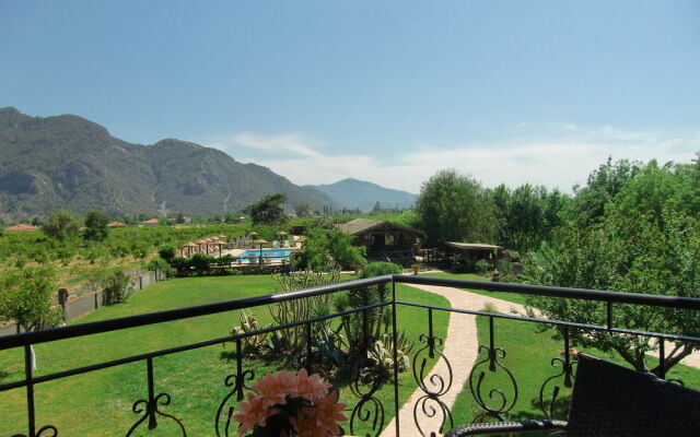 Sedir Resort Hotel Rooms, Bungalows and Apartments