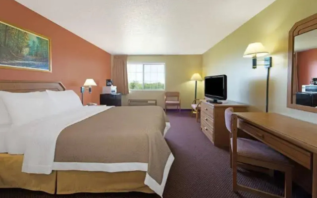 Cameron Days Inn