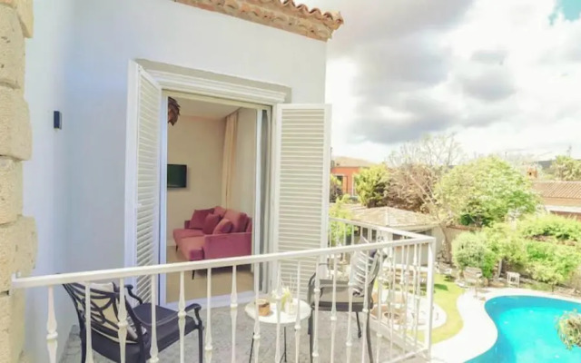 Alasata Country House Alacati +12