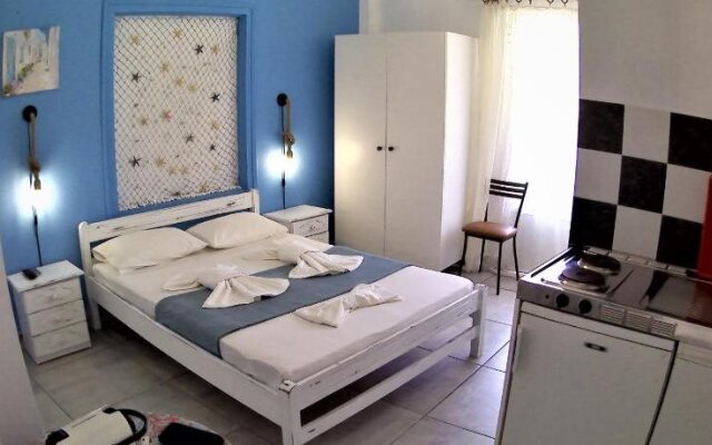 Apanemia Rooms
