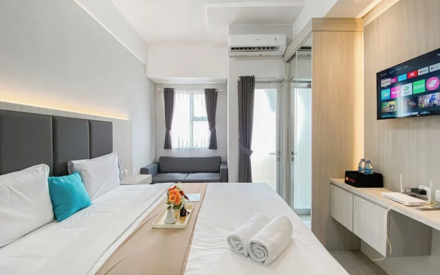 Warm And Restful Studio Transpark Juanda Bekasi Timur Apartment