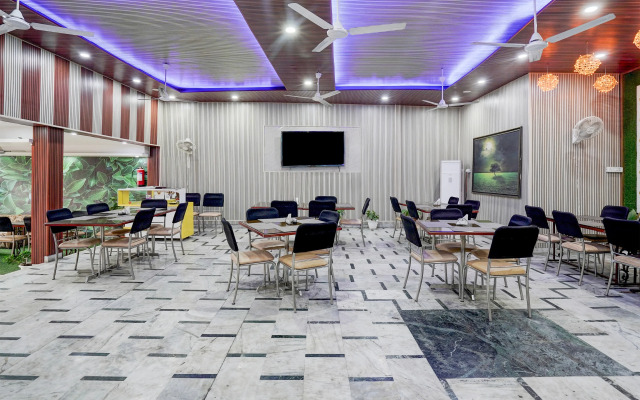 Hotel O Krishna Nagar Chowk Near ONGC