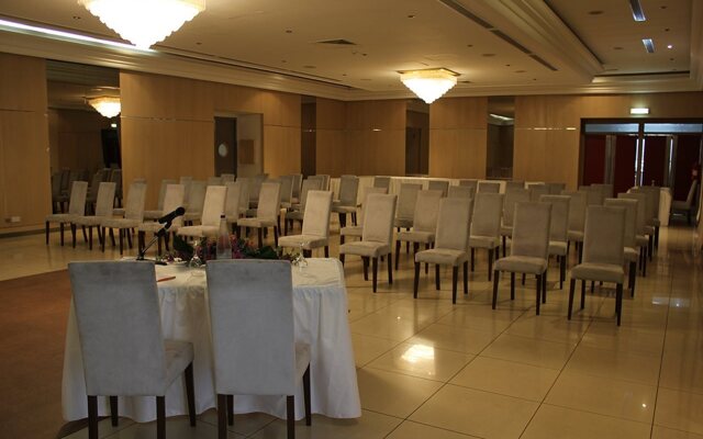 Sun Hall Hotel