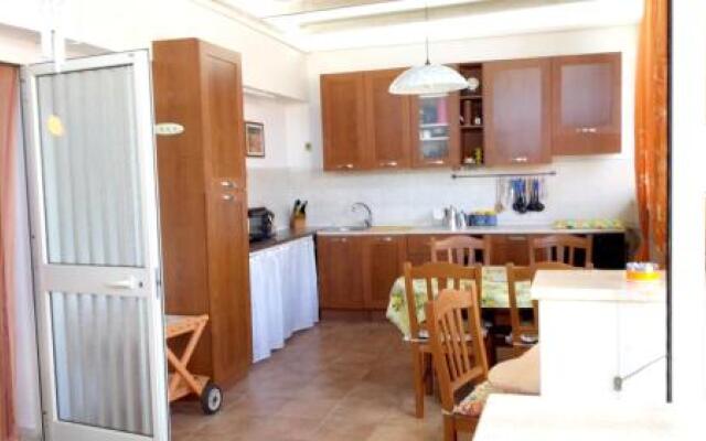 Holiday Home Via F. Indirli