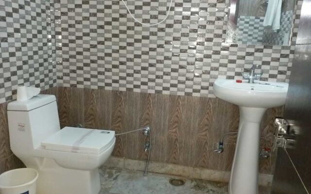Hotel Jagdamba