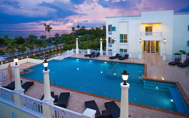 Krabi Front Bay Resort