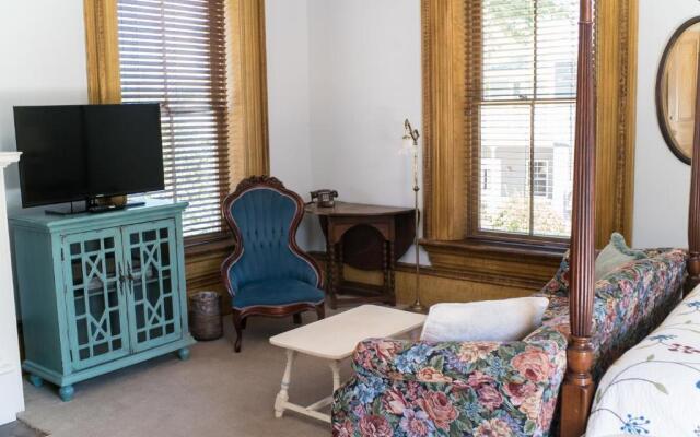 The Mulberry Inn