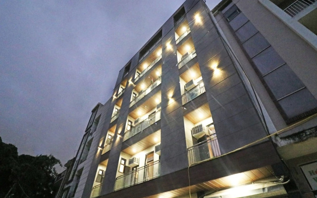 Collection O 74986 Hotel Sky Villas Near Palam Metro Station