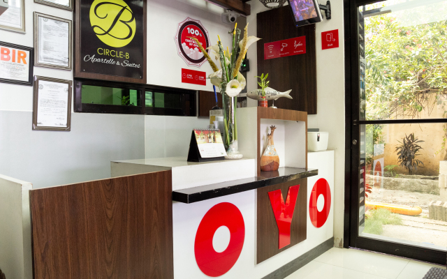 Circle-b Apartelle & Suites