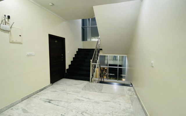 OYO 24106 Shri Raj Laxmi Palace