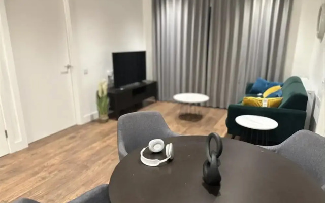 Cosy City Apartment in Barking