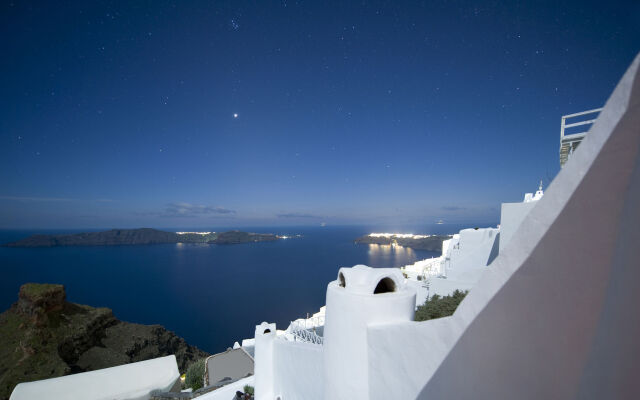 Sophia Luxury Suites