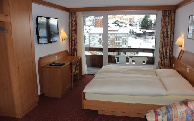 Hotel Alpin