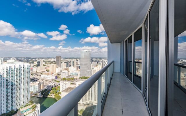 Icon by Design Suites Miami