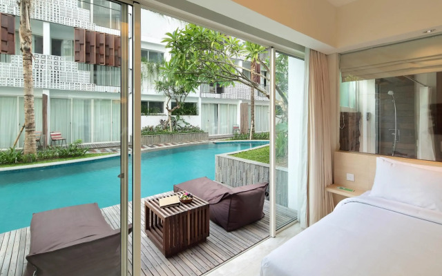 The Akmani Legian
