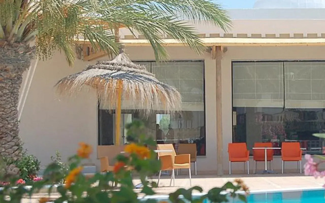 Hotel Petit Palais