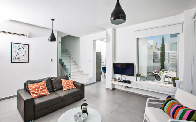 Protaras Holiday Villa Ccv2