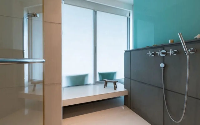 Hua Hin luxury Condo By The Ocean