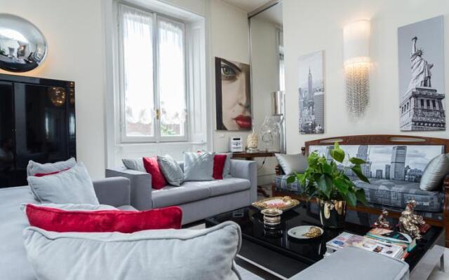 Triplex Lux Ennio